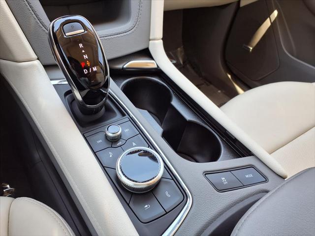 2024 Cadillac XT5 FWD Premium Luxury