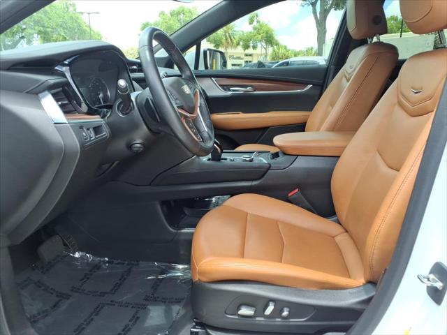 2024 Cadillac XT5 FWD Premium Luxury