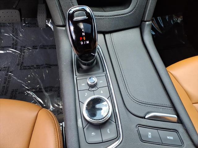 2024 Cadillac XT5 FWD Premium Luxury