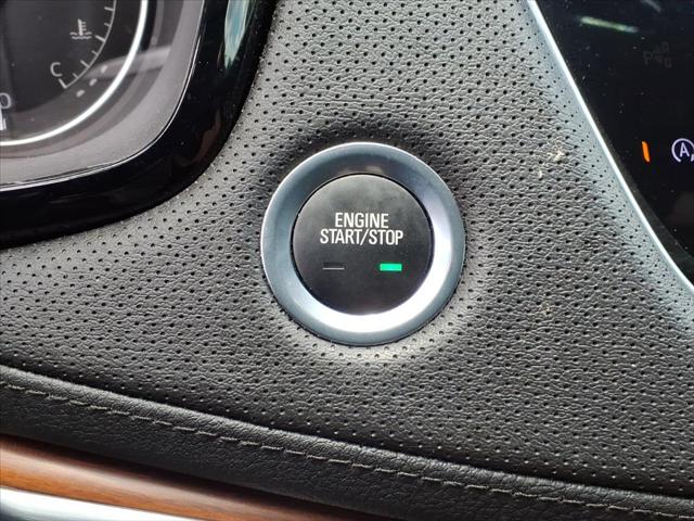 2024 Cadillac XT5 FWD Premium Luxury