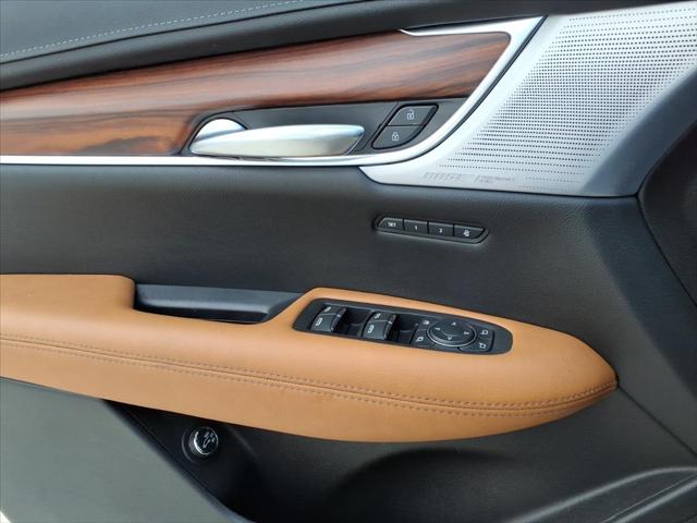 2024 Cadillac XT5 FWD Premium Luxury