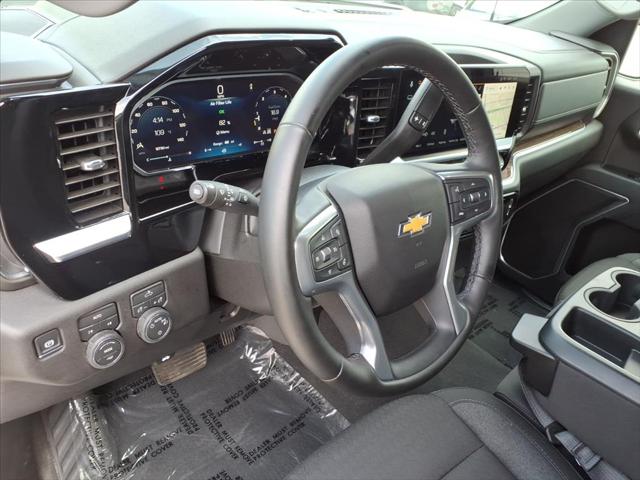 2026 Chevrolet Silverado 1500 4WD Crew Cab Standard Bed LT