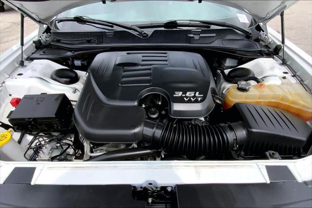 2021 Dodge Challenger SXT