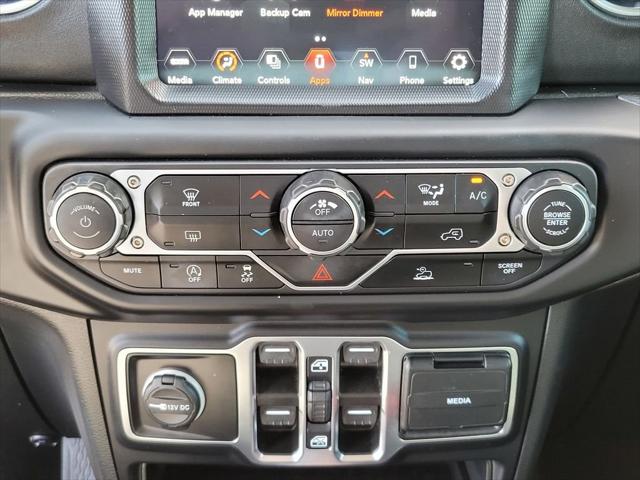 2023 Jeep Gladiator Overland