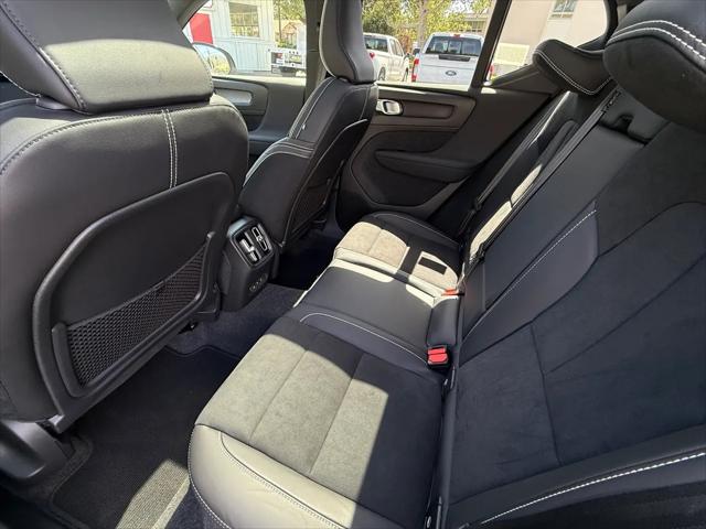 2022 Volvo XC40 Recharge Pure Electric P8 Twin Ultimate
