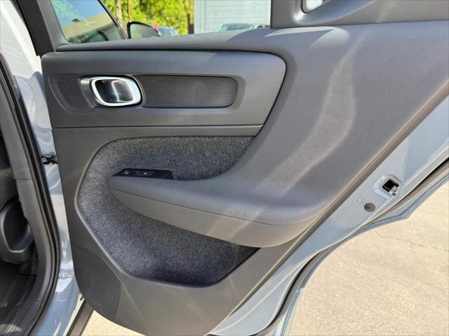 2022 Volvo XC40 Recharge Pure Electric P8 Twin Ultimate