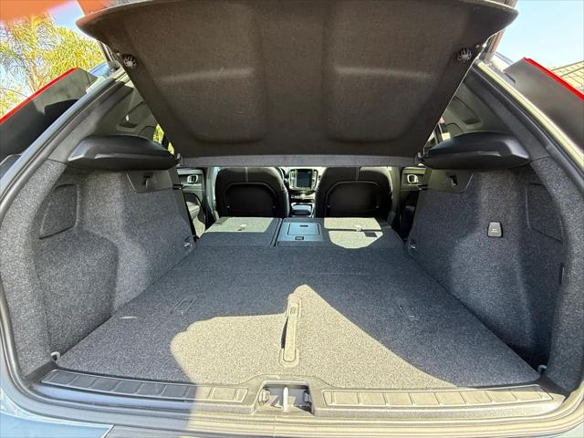 2022 Volvo XC40 Recharge Pure Electric P8 Twin Ultimate