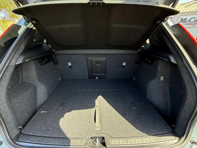 2022 Volvo XC40 Recharge Pure Electric P8 Twin Ultimate