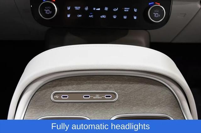 2026 Hyundai Palisade Hybrid SEL Premium 8P
