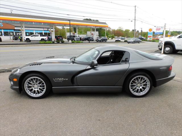2002 Dodge Viper GTS