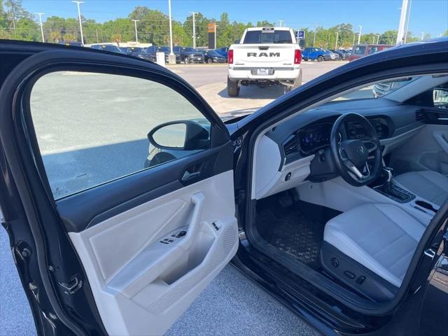 2023 Volkswagen Jetta 1.5T SE