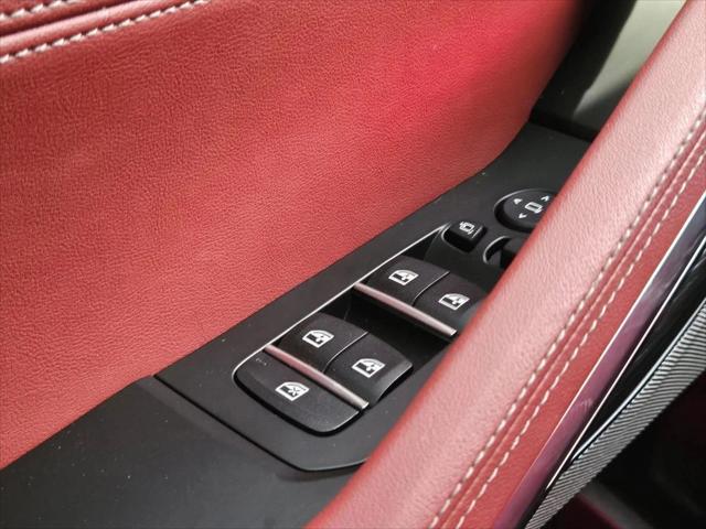 2025 BMW X6 xDrive40i