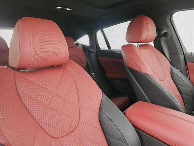 2025 BMW X6 xDrive40i