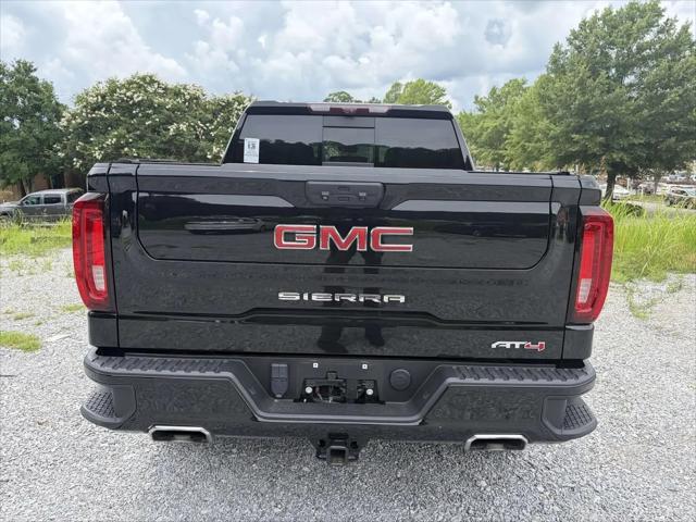 2023 GMC Sierra 1500 4WD Crew Cab Short Box AT4