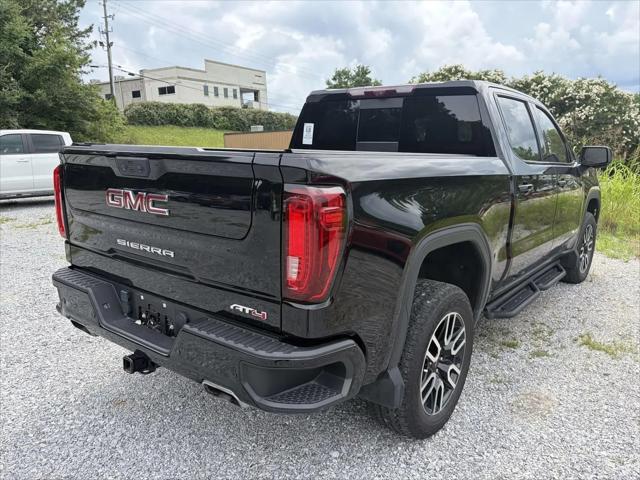2023 GMC Sierra 1500 4WD Crew Cab Short Box AT4