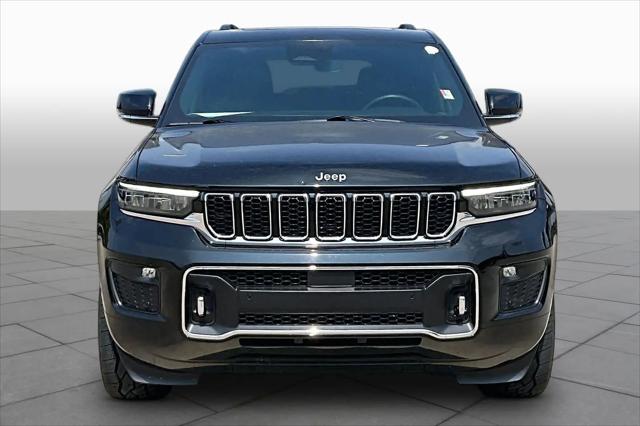 2022 Jeep Grand Cherokee Overland 4x2