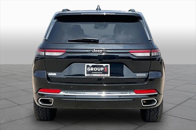 2022 Jeep Grand Cherokee Overland 4x2