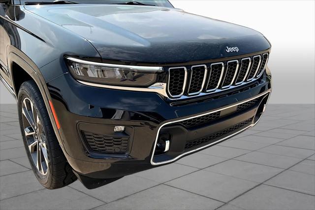 2022 Jeep Grand Cherokee Overland 4x2