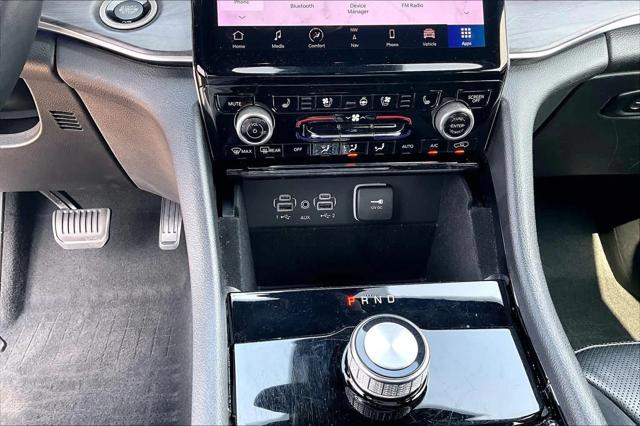 2022 Jeep Grand Cherokee Overland 4x2