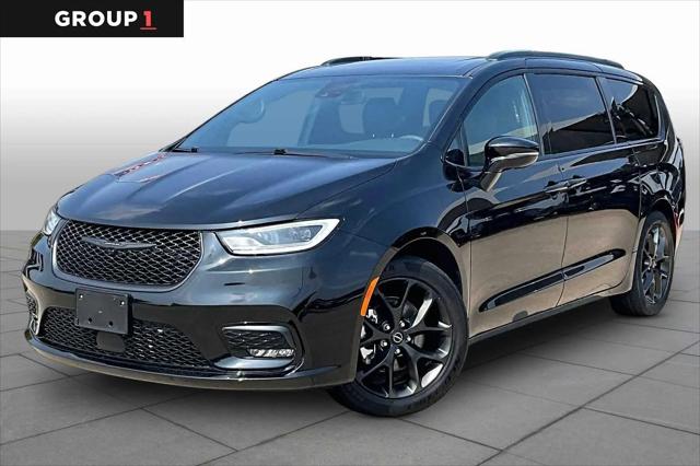 2025 Chrysler Pacifica Limited for sale in Oklahoma City, OK