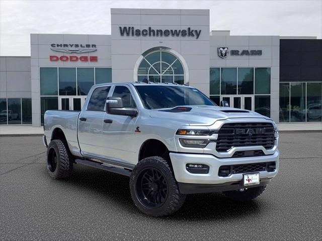 2026 RAM 2500 RAM 2500 BLACK EXPRESS CREW CAB 4X4 64 BOX