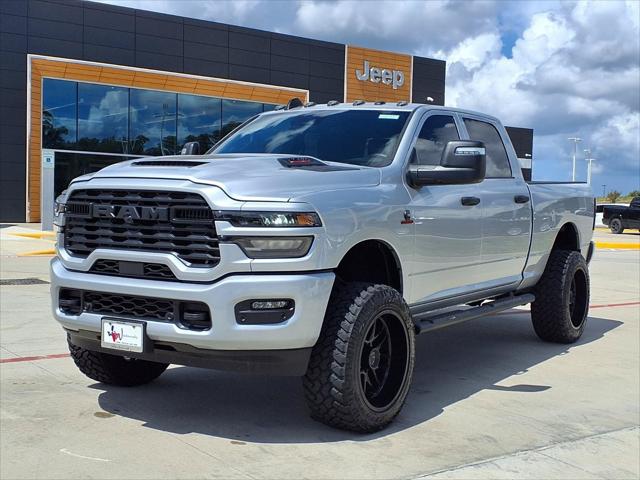 2026 RAM 2500 RAM 2500 BLACK EXPRESS CREW CAB 4X4 64 BOX