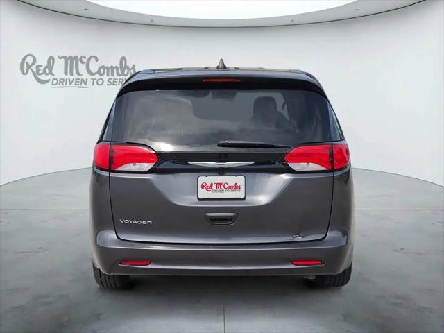 2023 Chrysler Voyager LX