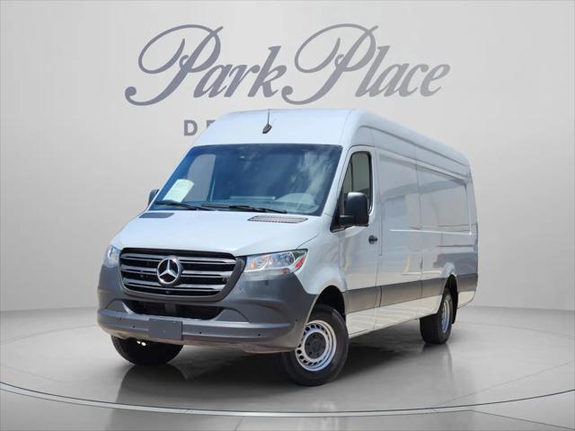 2021 Mercedes-Benz Sprinter 3500 High Roof V6 for sale in Arlington, TX