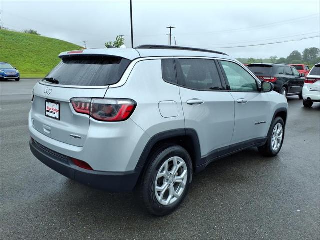 2024 Jeep Compass Latitude 4x4