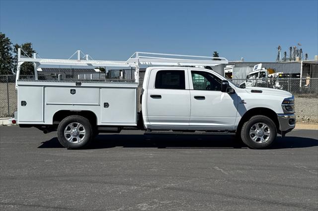 2026 RAM Ram 3500 Chassis Cab RAM 3500 TRADESMAN CREW CAB CHASSIS 4X4 60 CA