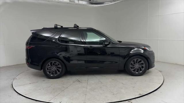 2023 Land Rover Discovery P360 S R-Dynamic