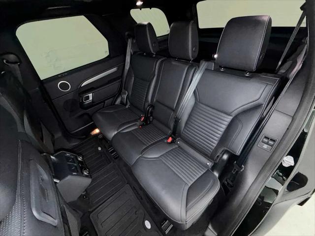 2023 Land Rover Discovery P360 S R-Dynamic