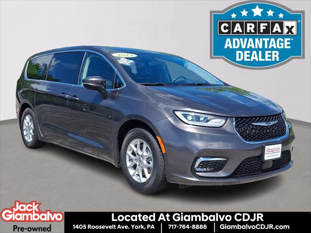 2023 Chrysler Pacifica Touring L