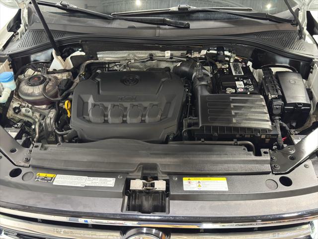 2022 Volkswagen Tiguan 2.0T SEL R-Line