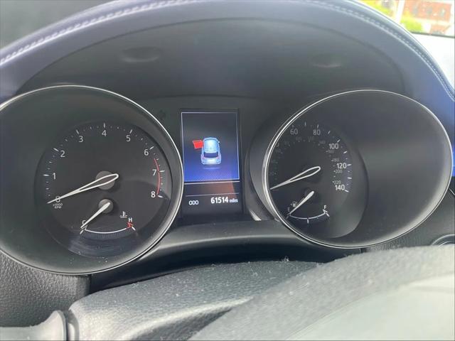 2021 Toyota C-HR XLE 2021 Toyota C-HR XLE