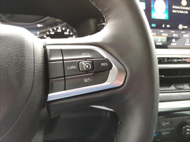 2024 Jeep Compass Latitude Lux FWD