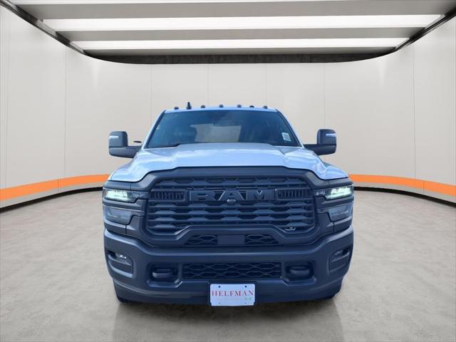 2026 RAM 3500 Chassis RAM 3500 TRADESMAN CREW CAB CHASSIS 4X4 60 CA