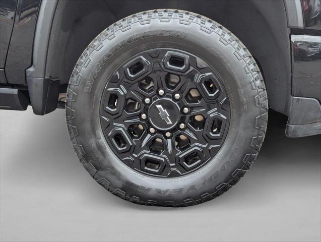 2024 Chevrolet Silverado 3500HD 4WD Crew Cab Standard Bed High Country