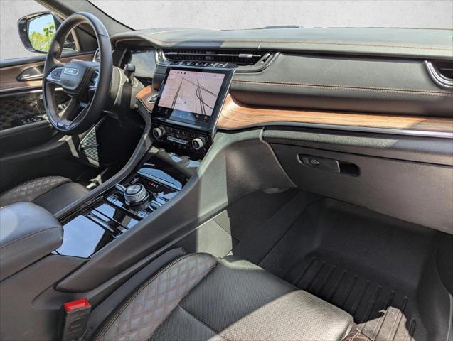 2023 Jeep Grand Cherokee Summit
