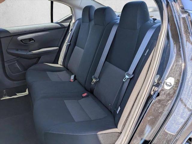 2024 Nissan Sentra SV Xtronic CVT