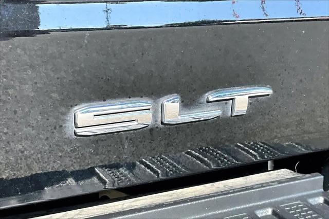 2022 GMC Sierra 1500 Limited 4WD Crew Cab Short Box SLT