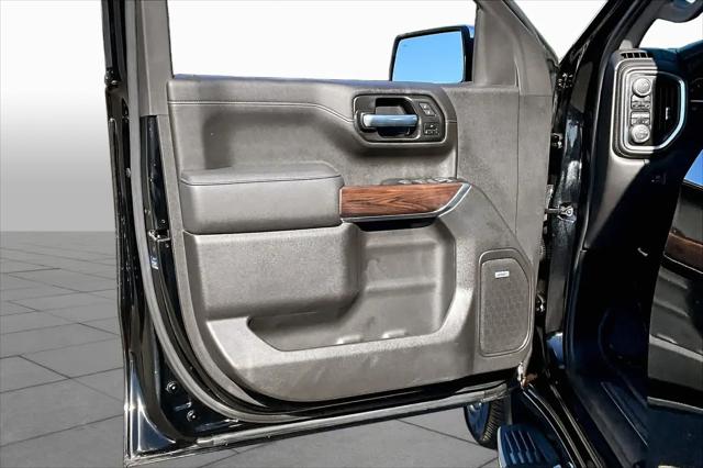 2022 GMC Sierra 1500 Limited 4WD Crew Cab Short Box SLT
