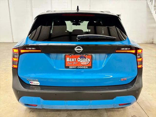 2025 Nissan Kicks SR FWD