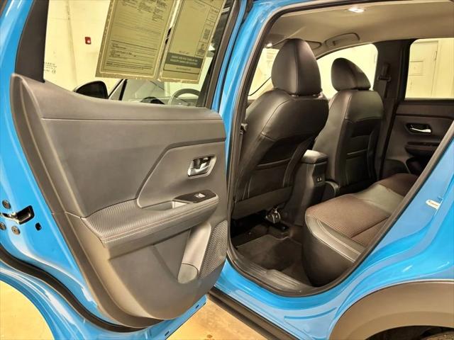 2025 Nissan Kicks SR FWD