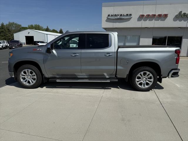 2023 Chevrolet Silverado 1500 4WD Crew Cab Short Bed LTZ