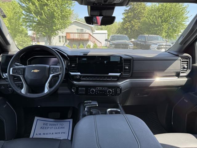 2023 Chevrolet Silverado 1500 4WD Crew Cab Short Bed LTZ