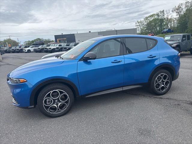 2025 Alfa Romeo Tonale AWD 2025 Alfa Romeo Tonale AWD