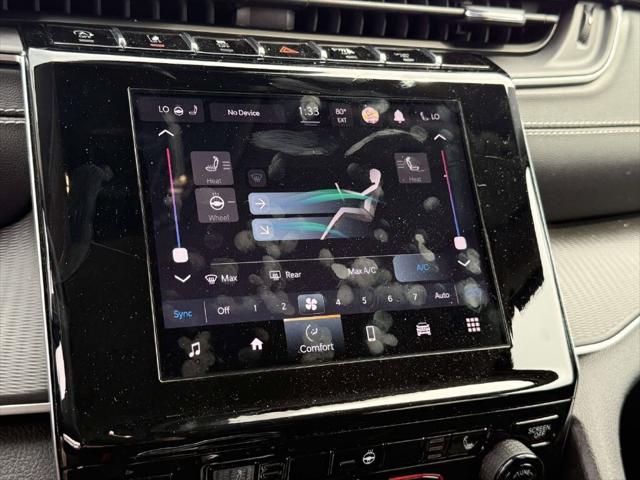 2023 Jeep Grand Cherokee Laredo 4x4 2023 Jeep Grand Cherokee Laredo 4x4