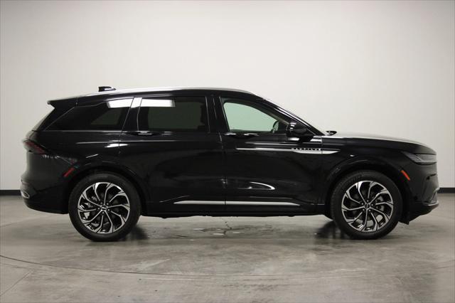 2024 Lincoln Nautilus Reserve