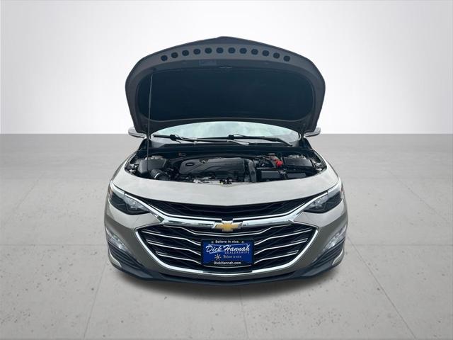 2022 Chevrolet Malibu FWD LT